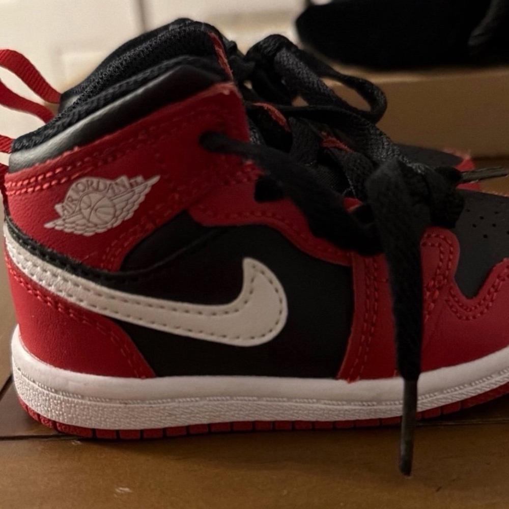 Jordan Kids Black and Red Sneakers